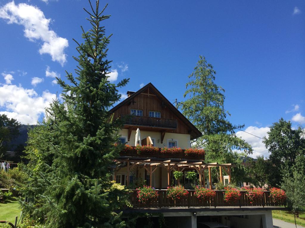 Landhof Schober Appartementen Weissbriach Esterno foto